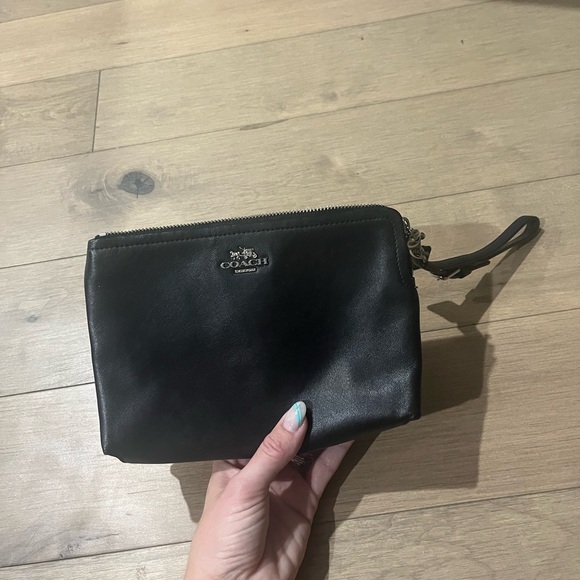 Large coach wristlet wallet - Picture 5 of 9